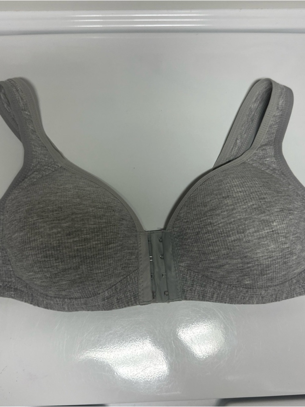 Front‑Closure Gray Comfort Bra with Supportive Molded Cups